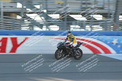 media/Nov-26-2022-Fastrack Riders (Sat) [[b001e85eef]]/Level 1/Session 1 Front Straight/